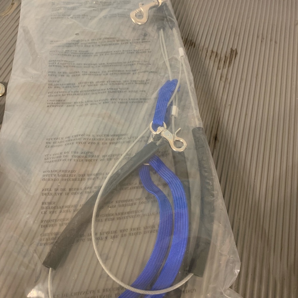 Two grooming loops